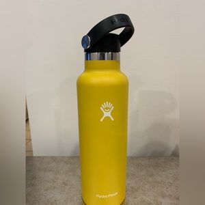 ✨SOLD ✨ 21oz HydroFlask (standard mouth)